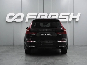 Внедорожник Volvo XC60 2018 года, 3197000 рублей, Воронеж