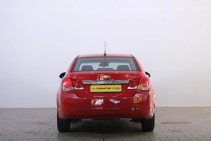 Седан Chevrolet Cruze 2013 года, 599000 рублей, Омск