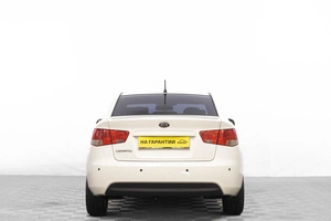 Седан Kia Cerato 2011 года, 949000 рублей, Барнаул
