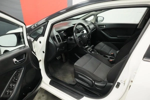 Седан Kia Cerato 2017 года, 1460000 рублей, Курск