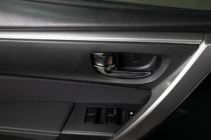 Седан Toyota Corolla 2013 года, 1169000 рублей, Нижневартовск