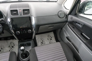 Внедорожник Suzuki SX4 2012 года, 899000 рублей, Красноярск