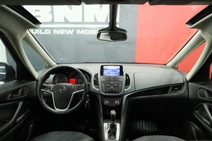 Минивэн Opel Zafira 2013 года, 1000000 рублей, Курск