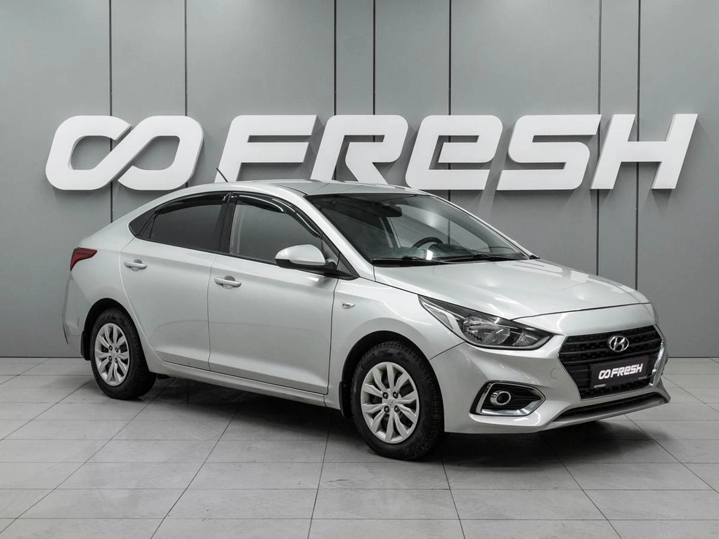 Седан Hyundai Solaris 2017 года, 1299000 рублей, Ростов-на-Дону