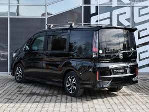 Минивэн Honda Stepwgn Spada 2019 года, 2398000 рублей, Краснодар