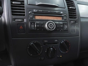 Седан Nissan Tiida 2011 года, 750000 рублей, Ростов-на-Дону