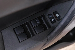 Седан Toyota Corolla 2013 года, 1099000 рублей, Новокузнецк