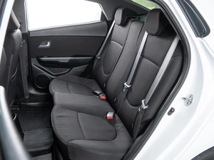 Седан Kia Rio 2013 года, 961900 рублей, Волгоград