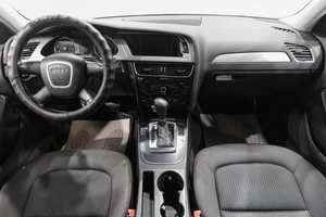 Седан Audi A4 2011 года, 889000 рублей, Новокузнецк