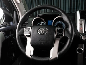 Внедорожник Toyota Land Cruiser Prado 2010 года, 3049000 рублей, Тюмень