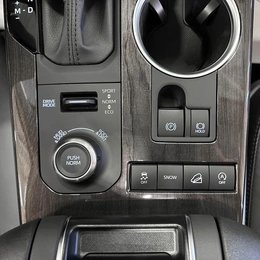Внедорожник Toyota Highlander 2025 года, 4927000 рублей, Красноярск