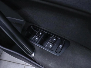 Универсал Volkswagen Golf 2015 года, 1300000 рублей, Красноярск