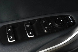 Лифтбек Kia Stinger 2017 года, 2399000 рублей, Тюмень