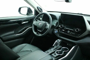 Внедорожник Toyota Highlander 2021 года, 5245000 рублей, Красноярск