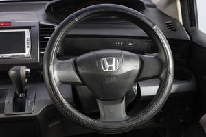 Минивэн Honda Freed 2010 года, 1189000 рублей, Новосибирск