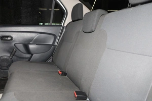 Седан Renault Logan 2018 года, 799000 рублей, Новосибирск