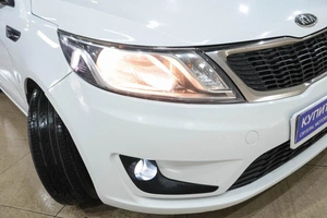 Седан Kia Rio 2011 года, 799000 рублей, Новокузнецк