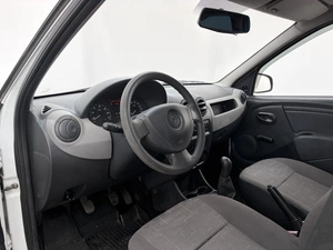 Седан Renault Logan 2011 года, 375000 рублей, Орёл