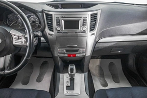 Универсал Subaru Outback 2012 года, 1599000 рублей, Барнаул
