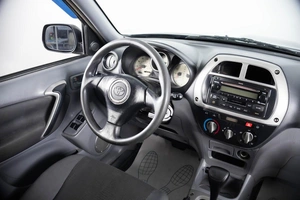 Внедорожник Toyota RAV4 2003 года, 639000 рублей, Пермь