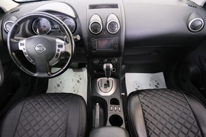 Внедорожник Nissan Qashqai 2010 года, 1149000 рублей, Омск