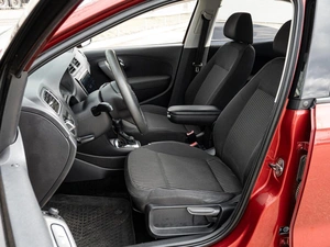 Седан Volkswagen Polo 2012 года, 830000 рублей, Краснодар