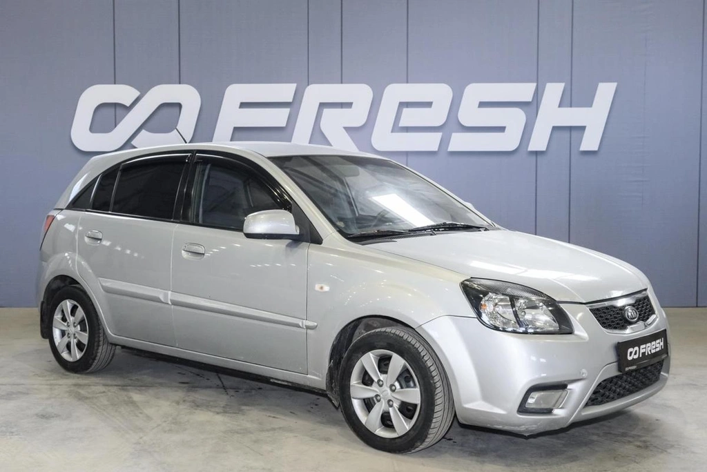 Хетчбэк Kia Rio 2011 года, 490000 рублей, Ульяновск
