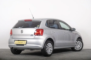 Хетчбэк Volkswagen Polo 2013 года, 899000 рублей, Томск