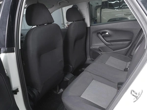 Седан Volkswagen Polo 2011 года, 690000 рублей, Ростов-на-Дону