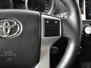 Внедорожник Toyota Land Cruiser Prado 2014 года, 3464900 рублей, Казань