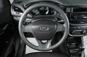Седан ВАЗ (LADA) Vesta 2017 года, 949000 рублей, Тюмень