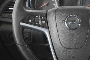 Хетчбэк Opel Astra GTC 2012 года, 729000 рублей, Кемерово