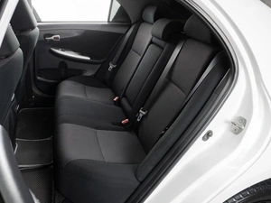 Седан Toyota Corolla 2011 года, 1049000 рублей, Тюмень