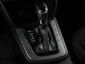 Седан Hyundai Elantra 2020 года, 1815000 рублей, Ростов-на-Дону