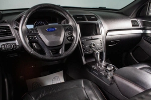 Внедорожник Ford Explorer 2017 года, 2819000 рублей, Сургут