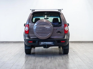 Внедорожник Chevrolet Niva 2016 года, 649000 рублей, Саратов