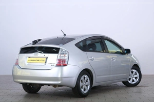 Лифтбек Toyota Prius 2008 года, 889000 рублей, Омск