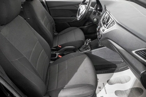 Седан Hyundai Solaris 2019 года, 1149000 рублей, Барнаул