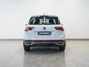 Внедорожник Volkswagen Tiguan 2021 года, 3899000 рублей, Саратов