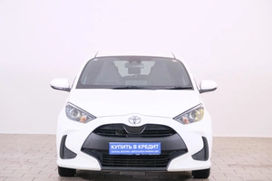 Хетчбэк Toyota Yaris 2021 года, 1229000 рублей, Омск