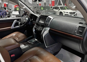 Внедорожник Toyota Land Cruiser 2014 года, 3967000 рублей, Красноярск