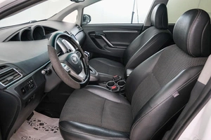 Минивэн Toyota Verso 2014 года, 1899000 рублей, Красноярск