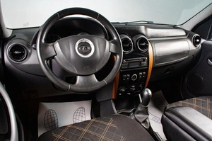 Универсал ВАЗ (LADA) Largus Cross 2016 года, 879000 рублей, Сургут