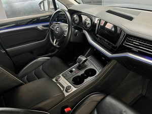 Внедорожник Volkswagen Touareg 2020 года, 4750000 рублей, Абакан