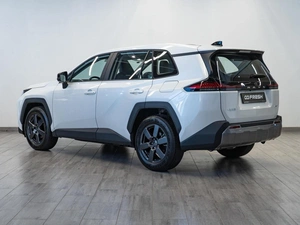 Внедорожник Toyota RAV4 2026 года, 4299000 рублей, Саратов