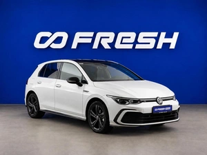 Хетчбэк Volkswagen Golf 2022 года, 3198444 рублей, Москва