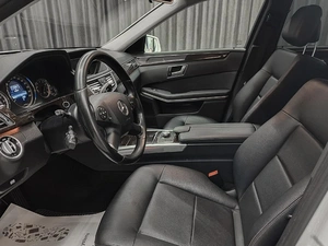 Седан Mercedes-benz E-класс 2012 года, 1599000 рублей, Красноярск