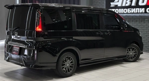 Минивэн Honda Stepwgn Spada 2021 года, 3037000 рублей, Красноярск