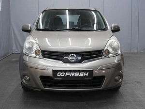 Хетчбэк Nissan Note 2011 года, 780000 рублей, Омск