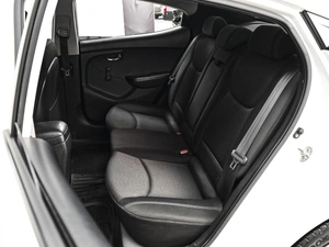 Седан Hyundai Elantra 2013 года, 938000 рублей, Ставрополь